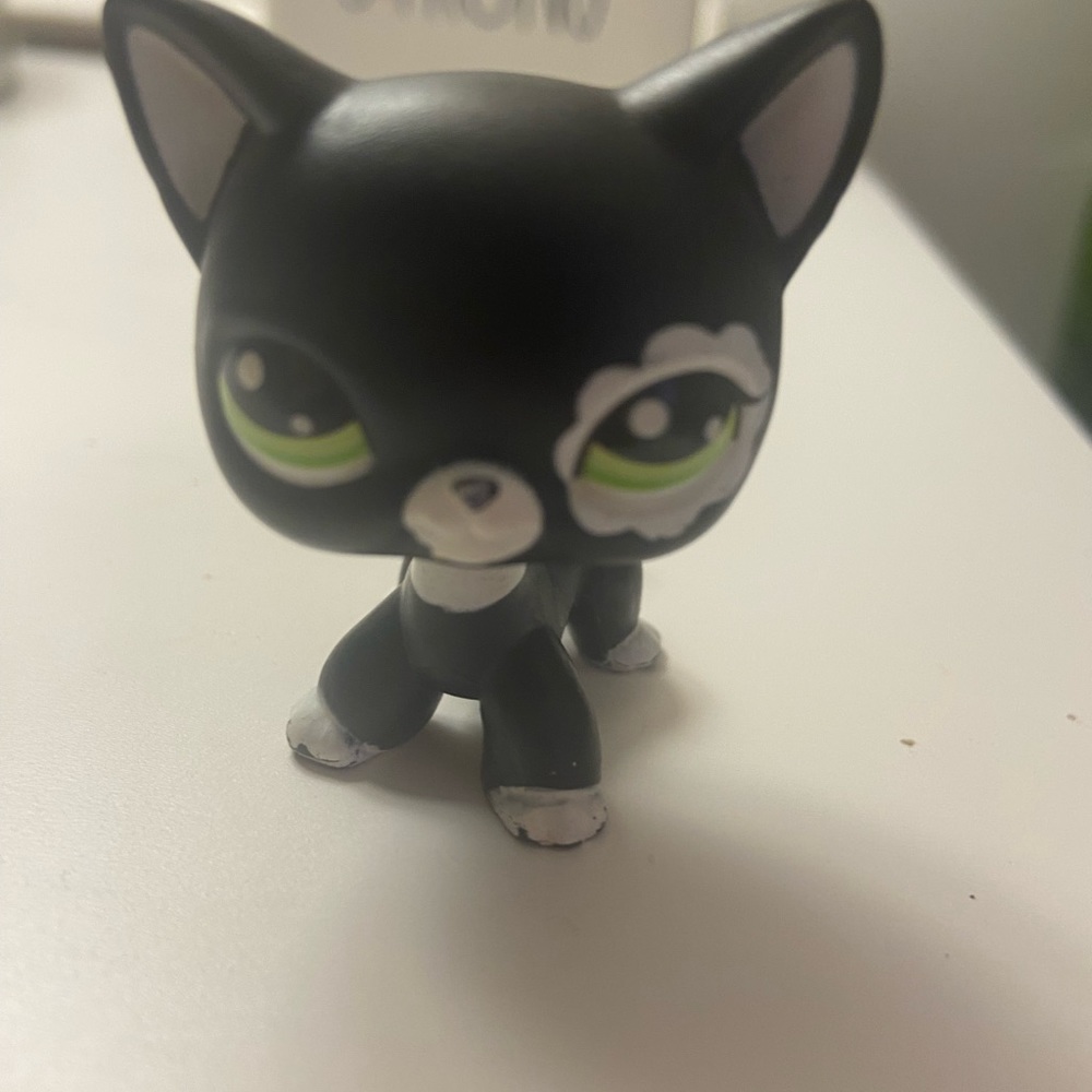 littlest pet shop cat